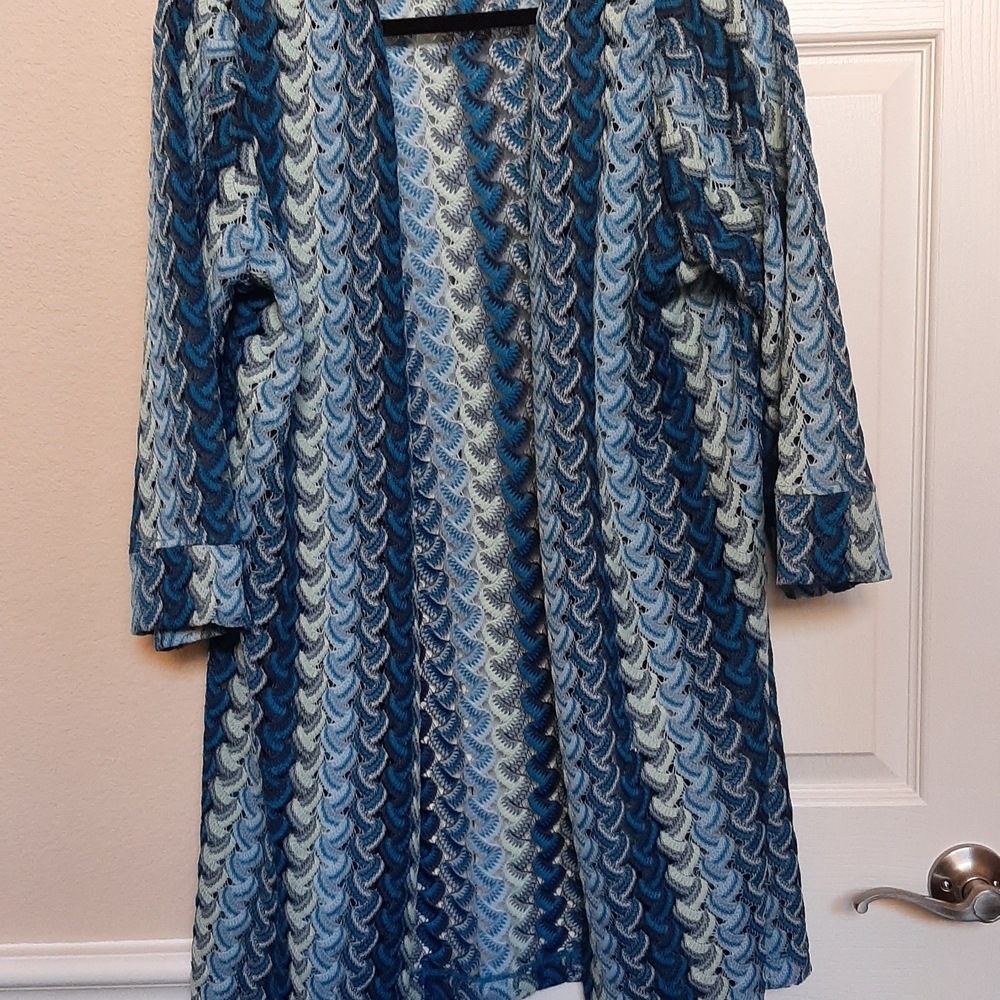 G by Giuliana Blue and White Knit Cardigan